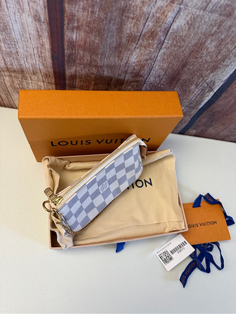 Louis Vuitton Damier Azur Mini Pochette - White/Beige with Gold Chain - Picture 8 of 12